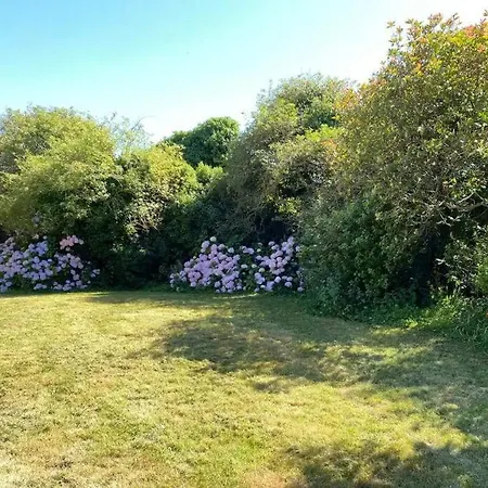 Belle Longere Au Calme Holiday home *